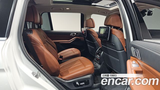 BMW X7 (G07) xDrive 40d Design Pure Excellence 6-Seater 2022 — фото 11