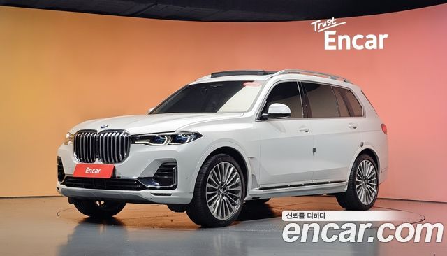 BMW X7 (G07) xDrive 40d Design Pure Excellence 6-Seater 2022 — фото 1