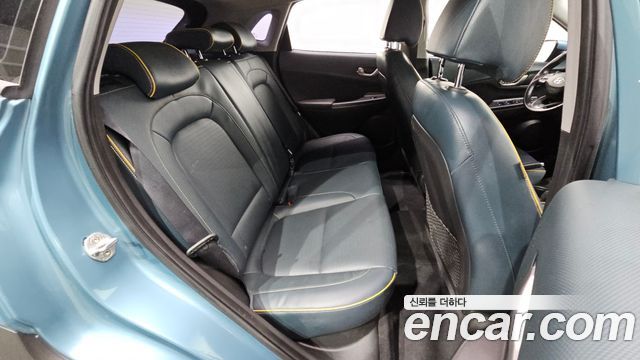 Hyundai Kona 1.6 Turbo 2WD Modern Tech 2018 — фото 11