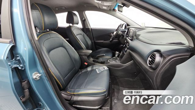 Hyundai Kona 1.6 Turbo 2WD Modern Tech 2018 — фото 12