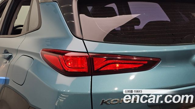 Hyundai Kona 1.6 Turbo 2WD Modern Tech 2018 — фото 23