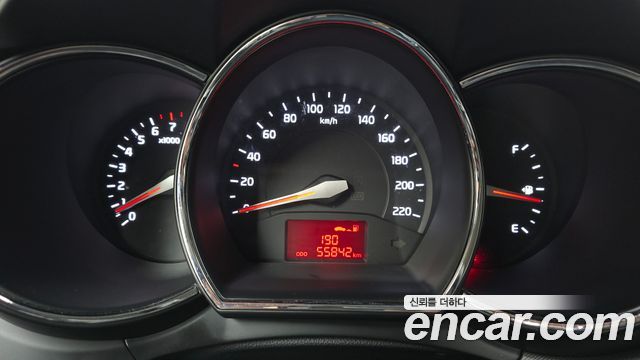 Kia Pride 1.6 GDI Hatchback Luxury 2012 — фото 8