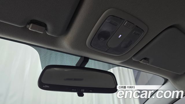 Kia Pride 1.6 GDI Hatchback Luxury 2012 — фото 20