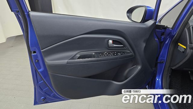 Kia Pride 1.6 GDI Hatchback Luxury 2012 — фото 24