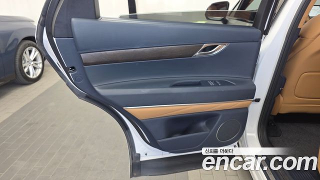 Genesis GV80 2.5T Gasoline AWD 2022 — фото 25