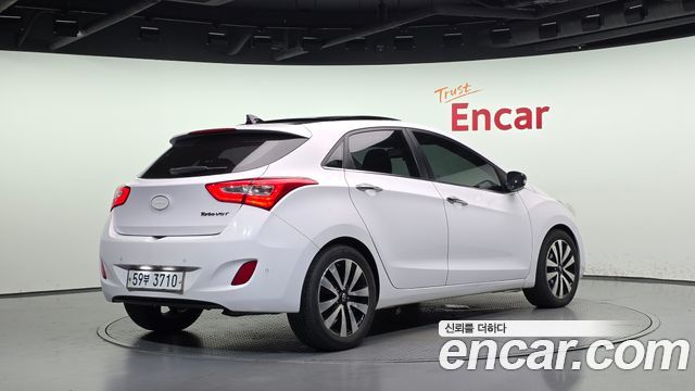 Hyundai i30 Diesel 1.6 PYL 2015 — фото 2