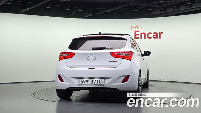 Hyundai i30 Diesel 1.6 PYL 2015 — фото 4