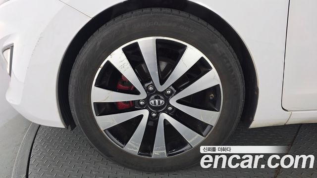 Hyundai i30 Diesel 1.6 PYL 2015 — фото 5