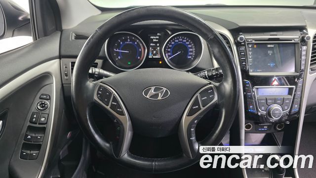 Hyundai i30 Diesel 1.6 PYL 2015 — фото 13