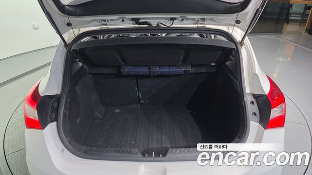 Hyundai i30 Diesel 1.6 PYL 2015 — фото 20