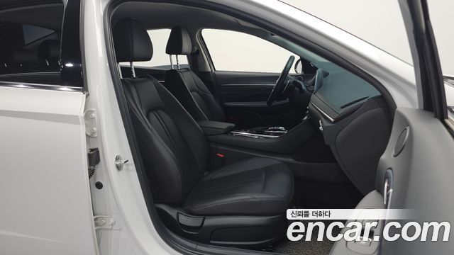 Hyundai Sonata (DN8) 2.0 Premium Plus 2022 — фото 10