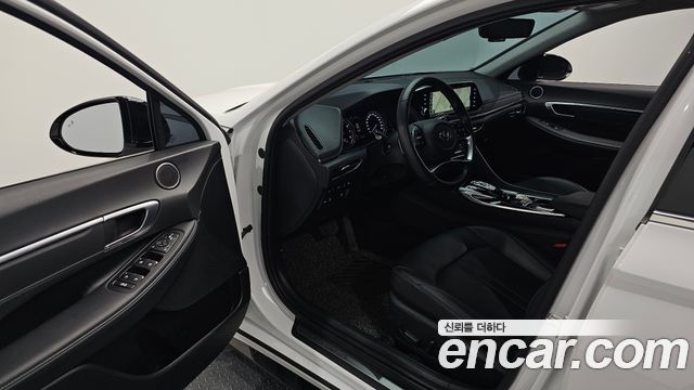 Hyundai Sonata (DN8) 2.0 Premium Plus 2022 — фото 11