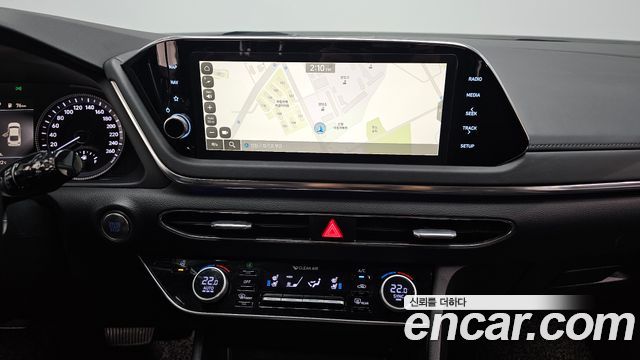 Hyundai Sonata (DN8) 2.0 Premium Plus 2022 — фото 14