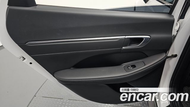 Hyundai Sonata (DN8) 2.0 Premium Plus 2022 — фото 25