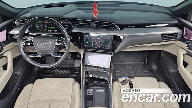 Audi e-tron 55 Quattro 2022 — фото 7