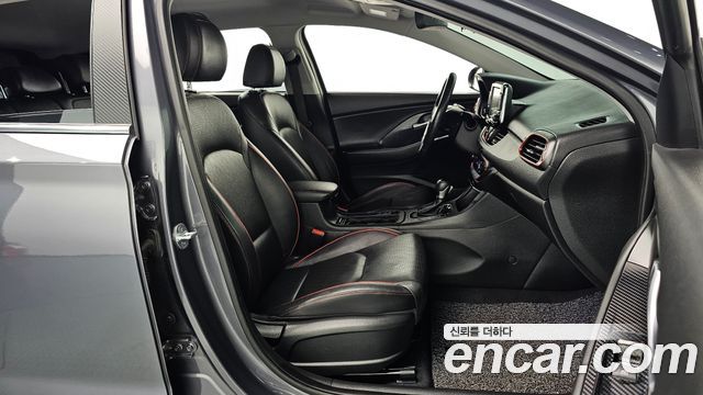 Hyundai i30 (PD) 1.4 Turbo Premium 2018 — фото 11