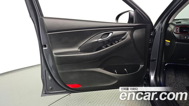 Hyundai i30 (PD) 1.4 Turbo Premium 2018 — фото 24