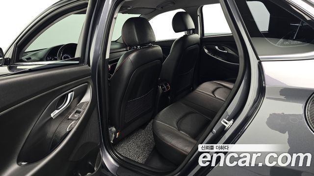 Hyundai i30 (PD) 1.4 Turbo Premium 2018 — фото 26