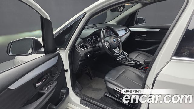 BMW 2 Series Active Tourer (F45) Joy 2019 — фото 10
