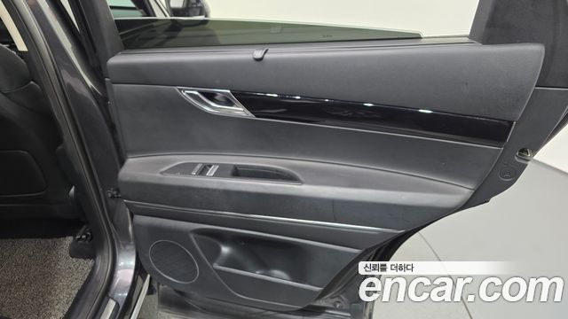 Genesis GV80 2.5T Gasoline AWD 2021 — фото 25