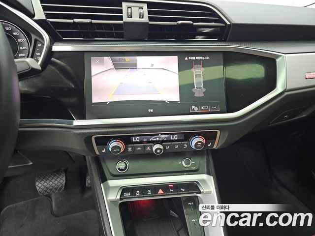 Audi Q3 (F3) 35 TDI Sportback 2023 — фото 9