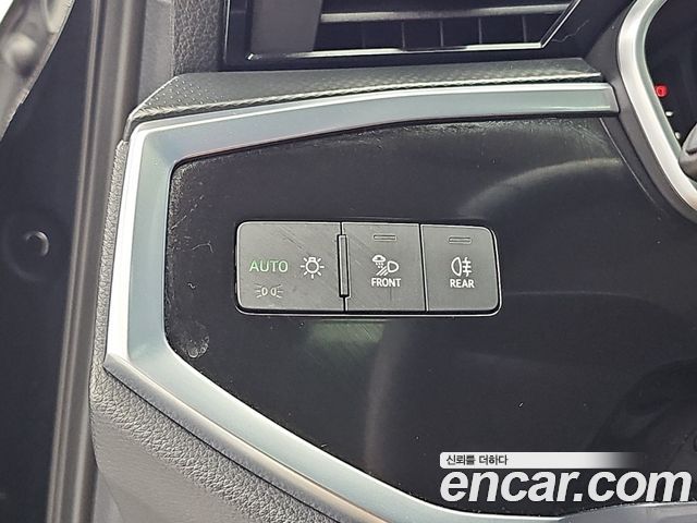 Audi Q3 (F3) 35 TDI Sportback 2023 — фото 21