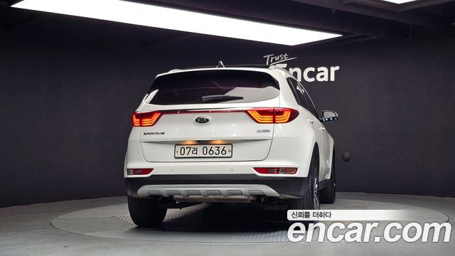 Kia Sportage (IV) Diesel 1.7 2wd Noblesse 2016 — фото 4