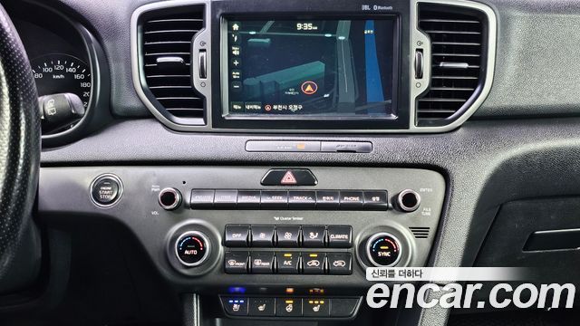 Kia Sportage (IV) Diesel 1.7 2wd Noblesse 2016 — фото 18