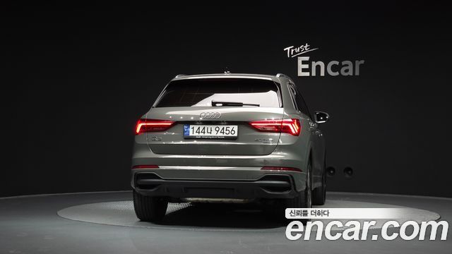 Audi Q3 (F3) 40 TFSI Quattro Premium 2023 — фото 4