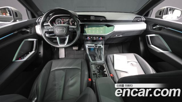 Audi Q3 (F3) 40 TFSI Quattro Premium 2023 — фото 7
