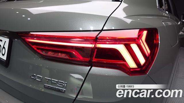 Audi Q3 (F3) 40 TFSI Quattro Premium 2023 — фото 23