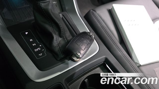 Audi Q3 (F3) 40 TFSI Quattro Premium 2023 — фото 31
