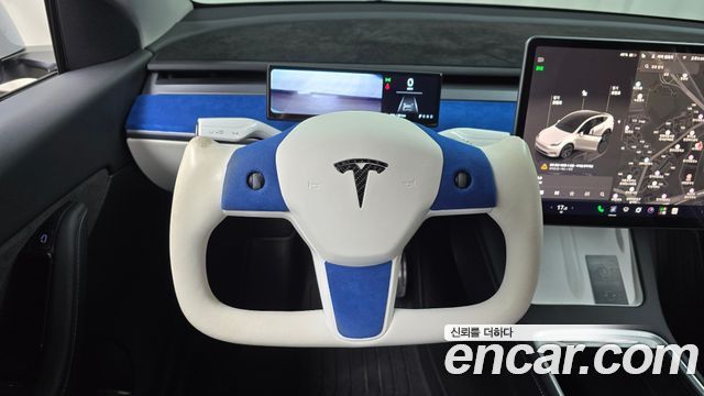 Tesla Model Y Long Range AWD 2022 — фото 16
