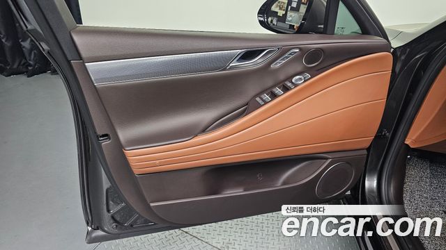 Genesis G80 (RG3) Gasoline 2.5 Turbo AWD 2024 — фото 24