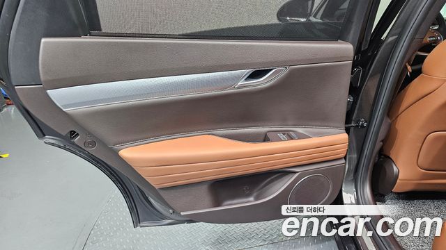 Genesis G80 (RG3) Gasoline 2.5 Turbo AWD 2024 — фото 25