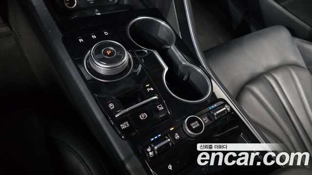Kia K5 (III) 2.0 Signature 2023 — фото 9