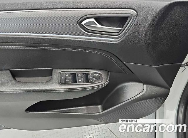 Renault Korea XM3 1.3 TCe RE Signature 2020 — фото 19