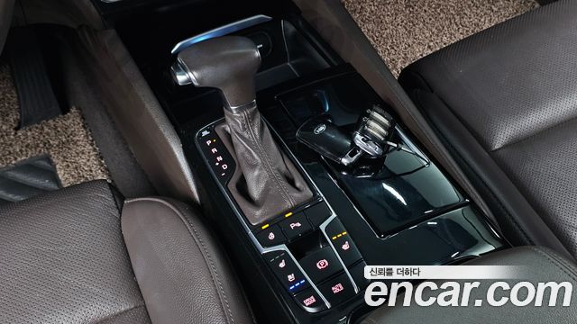 Kia K7 2.2 Diesel Prestige 2016 — фото 9