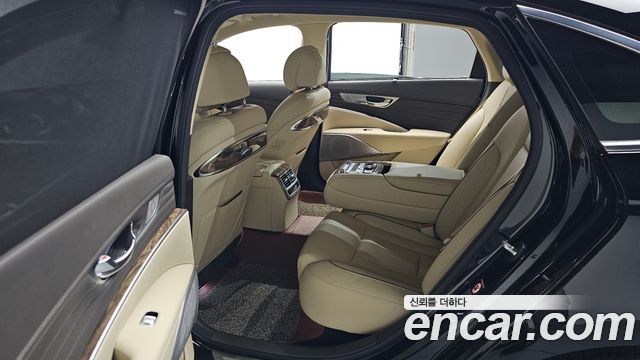 Kia K9 3.8 GDI PlatinumⅡ 2019 — фото 12
