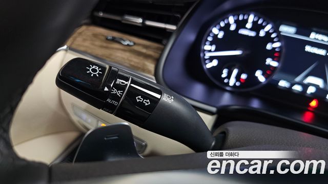 Kia K9 3.8 GDI PlatinumⅡ 2019 — фото 40