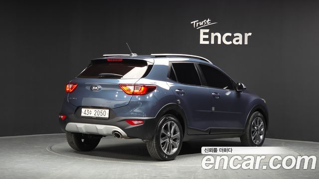 Kia Stonic Diesel 1.6 Prestige 2018 — фото 2