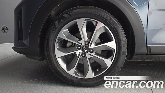Kia Stonic Diesel 1.6 Prestige 2018 — фото 5