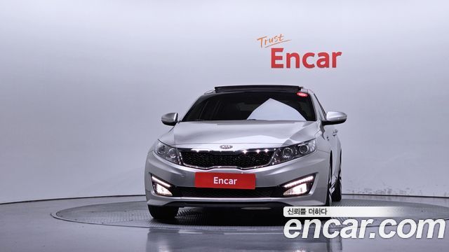 Kia K5 2.0 Prestige Standard 2012 — фото 3