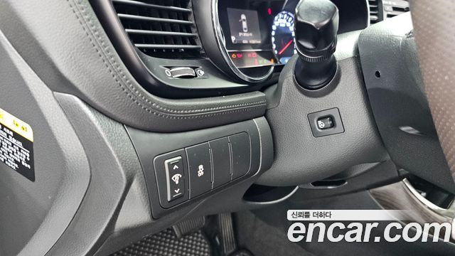 Kia K5 2.0 Prestige Standard 2012 — фото 16