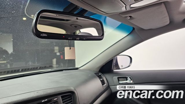 Kia K5 2.0 Prestige Standard 2012 — фото 18