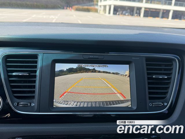 Kia Carnival 9-seater Prestige 2018 — фото 17