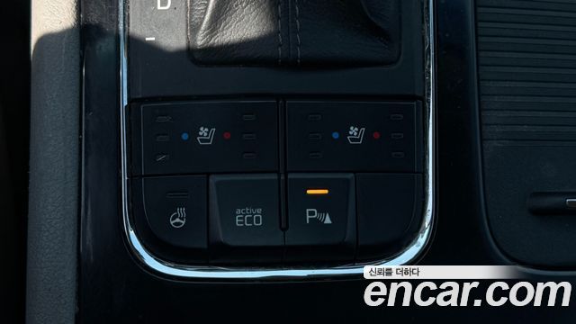 Kia Carnival 9-seater Prestige 2018 — фото 18