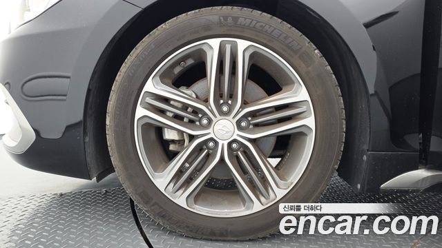 Hyundai Grandeur (IG) 2.4 Premium Special 2017 — фото 5