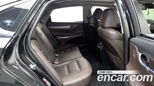 Hyundai Grandeur (IG) 2.4 Premium Special 2017 — фото 12