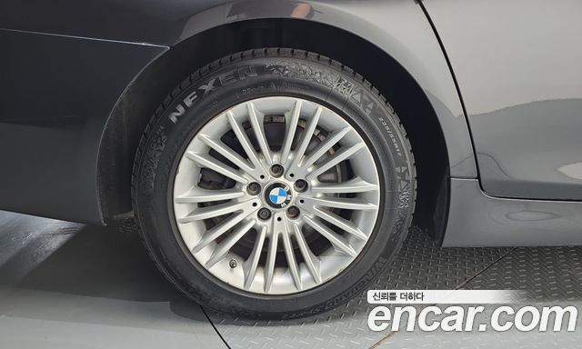 BMW 5 Series (F10) 520d 2015 — фото 5